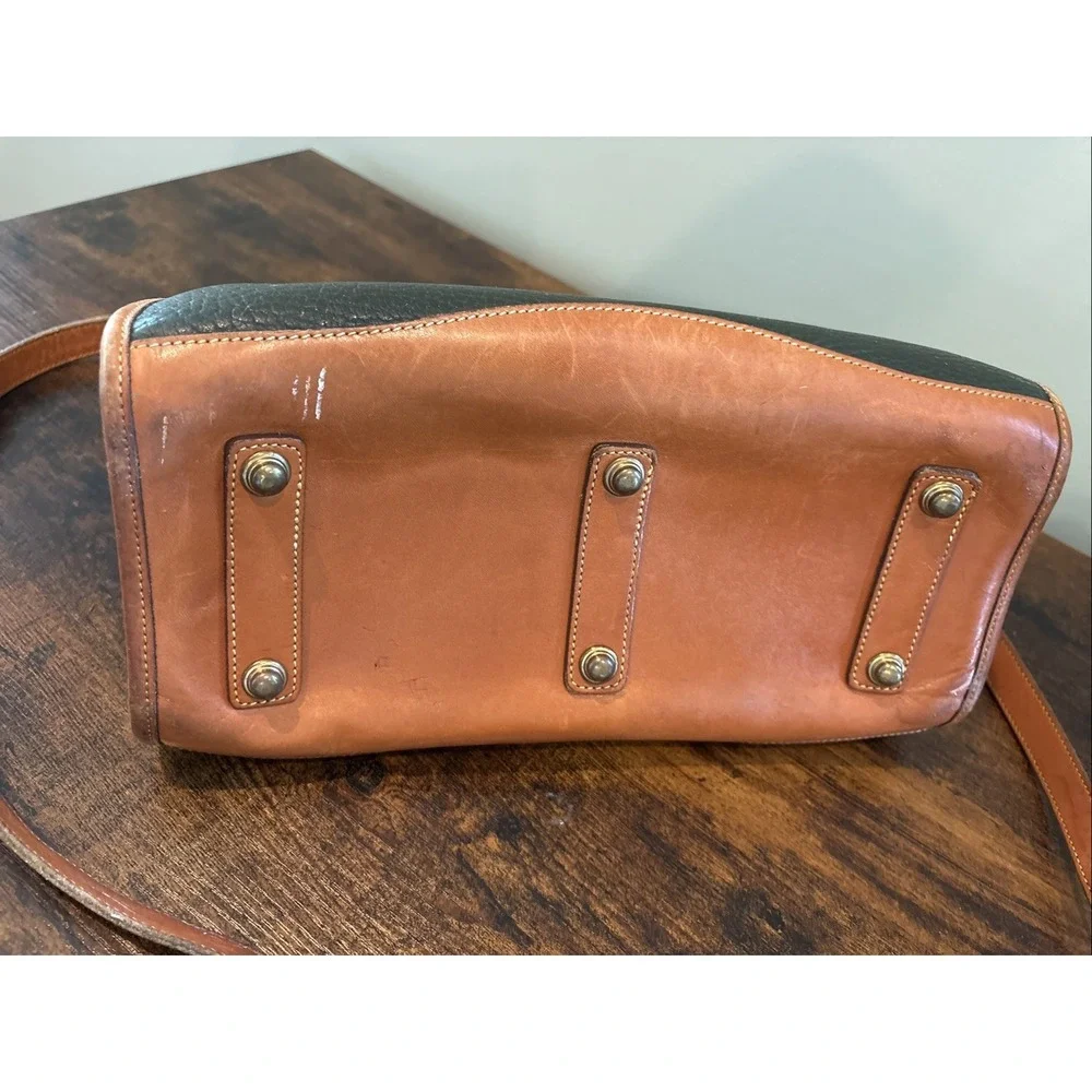 Vintage Dooney & Bourke Vintage All Weather Leather Purse Handbag Green & Cognac